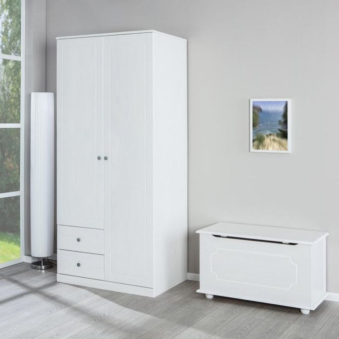 Armoire Portes Tiroirs Pin Massif Vernis Blanc Rika Lestendances Fr