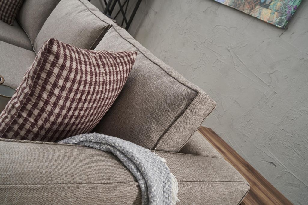 Canapé classique 3 places tissu beige clair Kalena 222 cm - Photo n°5