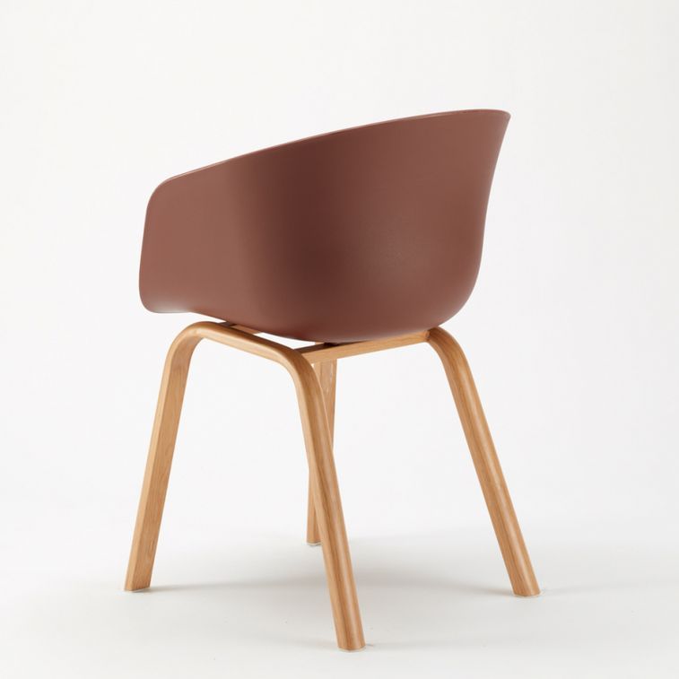 Chaise avec accoudoir marron et pieds métal effet bois naturel Norky - Photo n°3