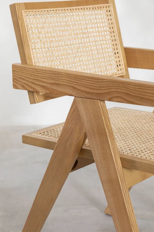 Chaise avec accoudoirs en bois de Frêne clair et osier avec accoudoir Rustand - Photo n°8