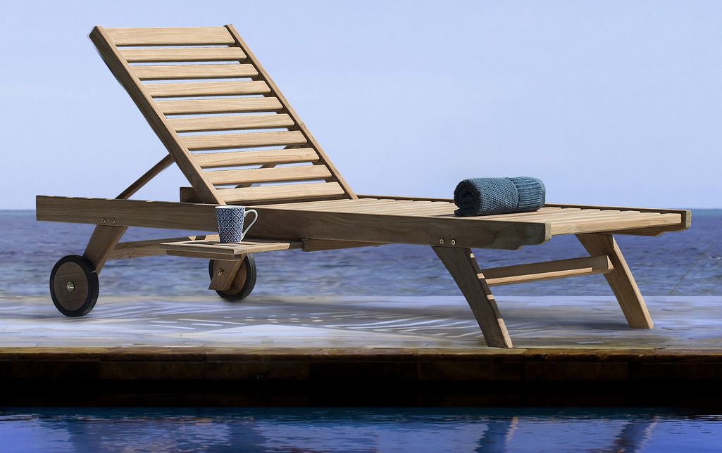 Chaise longue de jardin inclinable en bois teck naturel Marina - Photo n°2