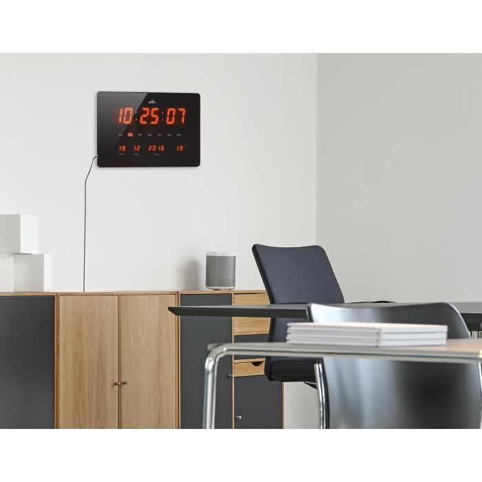 Horloge Calendrier a LED - Grands caracteres - Multifonctions - Piles fournies - 36x22cm - Noir - Photo n°3