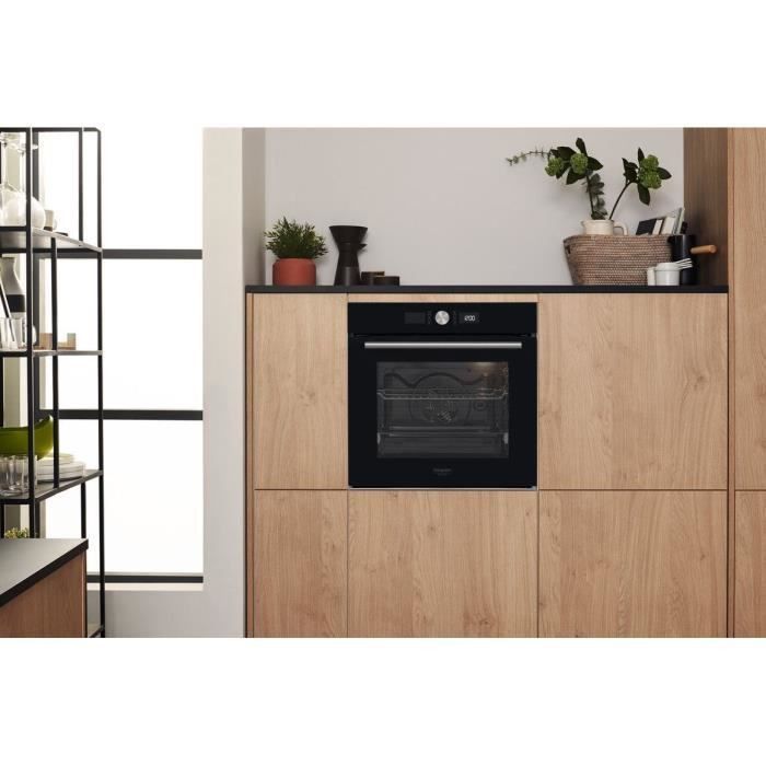 HOTPOINT - Four pyrolyse - 71L - Classe4 - Photo n°2