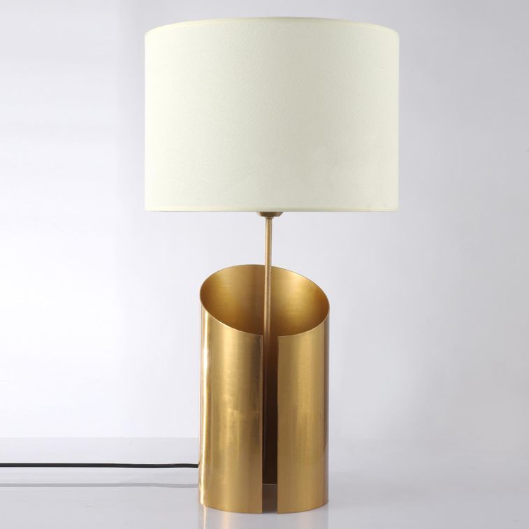 Lampe de table tissu blanc et pied métal cuivré Merna - Photo n°5