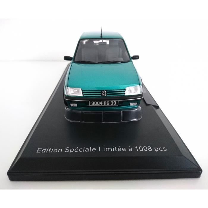  Véhicule Miniature - Peugeot 205 GTI Griffe 1.9L 1990 - Vert - Echelle  1:18 NOREV