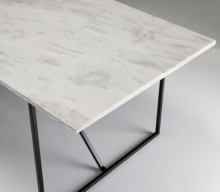 Table à manger marbre blanc et pieds métal noir 210 cm - Photo n°2