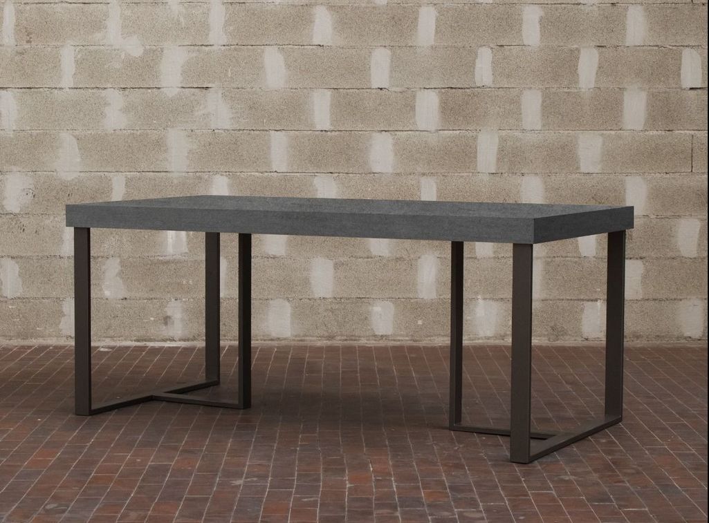 Table à manger rectangulaire gris béton et pieds métal gris foncé April 130 cm - Photo n°2
