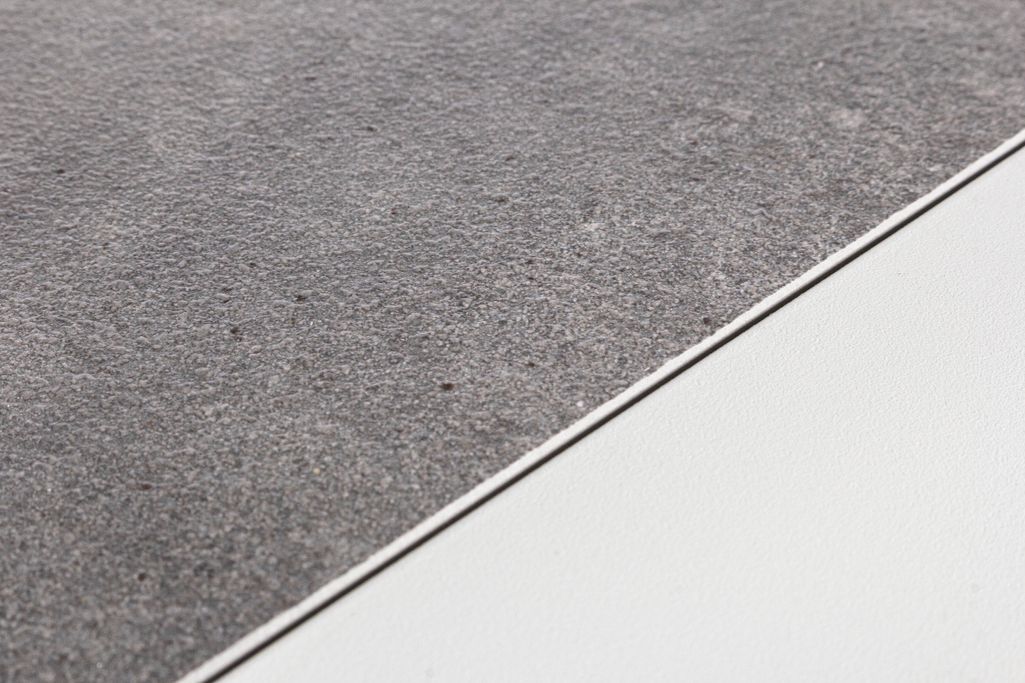 Table basse de jardin aluminium blanc et gris Keman L 120 cm - Photo n°5
