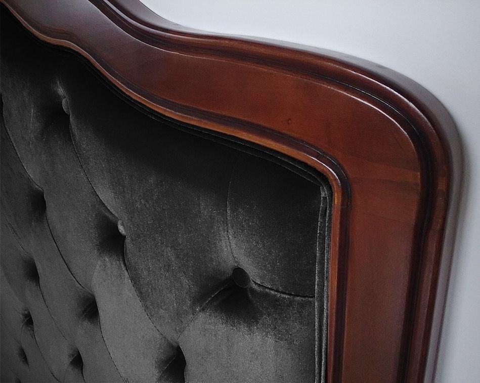 Tête de lit capitonnée velours noir et cadre en bois - Photo n°2