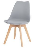 Chaise scandinave gris avec coussin simili cuir et pieds hêtre naturel Karena
