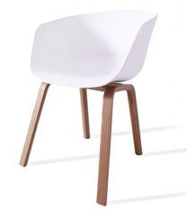 Chaise nordique KAVINA – Bois de hêtre & polypropylène