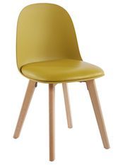 Chaise nordique naturel et jaune avec un coussin d'assise en simili cuir Dekan