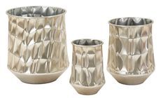 Ensemble de 3 vases en argent, dimensions : ø 35 x 38,5-27,5 x 33-18,5 x 26,5 cm