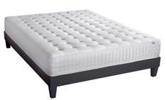 Ensemble matelas ferme 24 cm à mémoire de forme et sommier en bois Châtelet