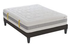 Ensemble matelas ferme 31 cm à mémoire de forme et sommier 30 cm en bois Grand Hôtel