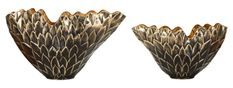 Paire de vases à motif d'écailles 51,5 x 23 x 28 - 41 x 19 x 21,5 cm