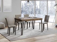 Petite table extensible rectangulaire 4 à 10 personnes bois marron et pieds métal anthracite L 130 à 234 cm Konta