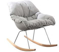 Rocking chair design tissu gris et bois clair Relaxo