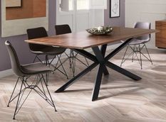 Table à manger bois de noyer et pieds métal noir Toulika 200 cm