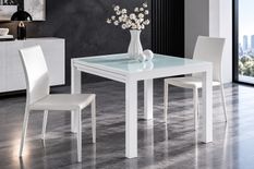 Table à manger extensible carrée SPACY 90/180 x 90 cm – Verre trempé opaque et métal laqué – Design italien