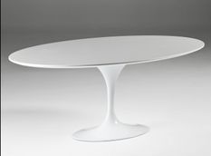 Table à manger ovale bois blanc et pied métal 200 cm