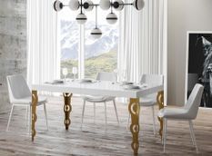 Table rectangulaire extensible orientale 6 à 20 personnes L 180 à 440 cm blanc brillant et pieds métal doré Kazay