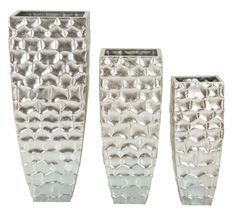 Vases décoratifs métal argenté relief design élancé SALVA