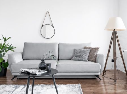 Canapé convertible en velours MAGY – Confort premium et pieds métal noir