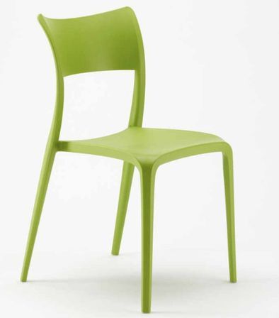 Chaise empilable en polypropylène Lozana