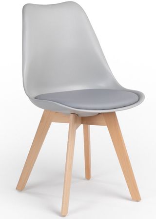 Chaise Tula style nordique - Assise en simili cuir et pieds en bois clair