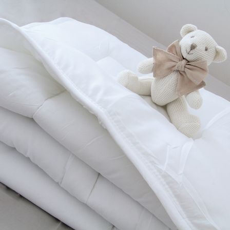 Couette Blanche Doux Nid 300g/m² 70cm x 120cm