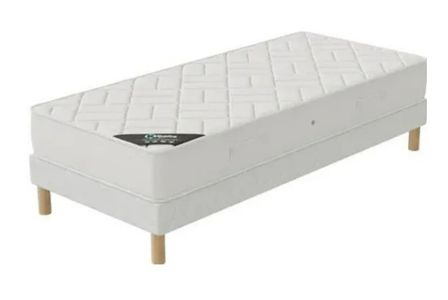 Ensemble matelas ferme mousse 20 cm et sommier tapissier 27 cm Atilas - Soutien et durabilité