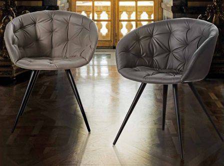 Fauteuil design en faux cuir capitonné et pieds métal Kario - Lot de 2