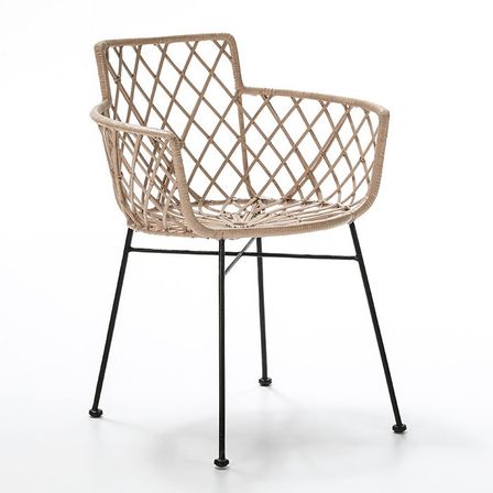 Fauteuil en osier naturel et pieds métal noir BALI – intérieur et extérieur