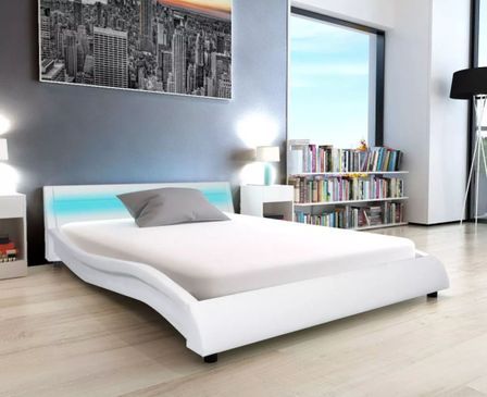 Lit forme de vague simili cuir blanc Eve 160x200 cm