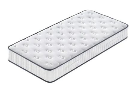 Matelas ferme 22 cm en mousse mémoire de forme Solal– Confort et qualité réversible