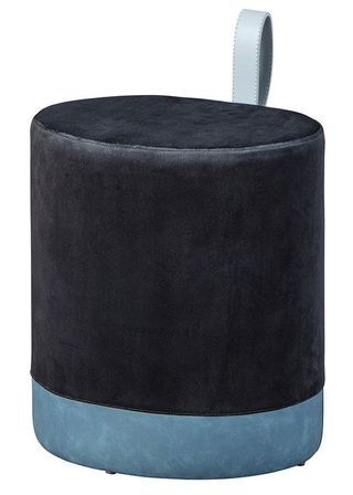 Pouf velours noir avec lanière en simili cuir Ocea