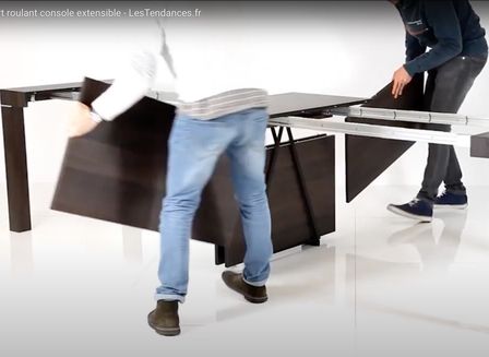 Support sur roulettes pour table et console extensible