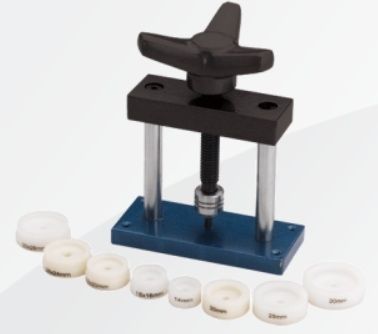 Torchietto Chiudicasse Con 8 Tasselli In Plastica RR899