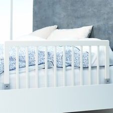 Barrière de protection de lit enfant hêtre laqué blanc Comfort - Photo n°2; ?>