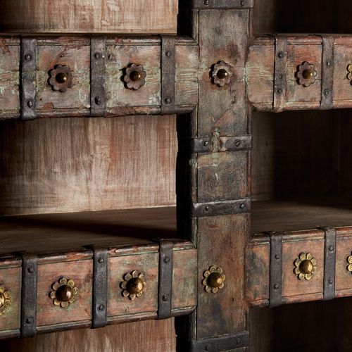 Bibliothèque artisanale bois massif marron vieilli Sinsha - Photo n°3; ?>