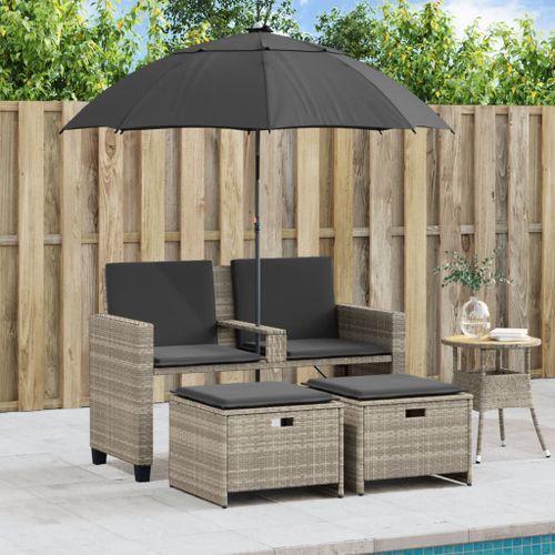 Canapé de jardin 2 places et parasol tabourets gris clair rotin - Photo n°3; ?>