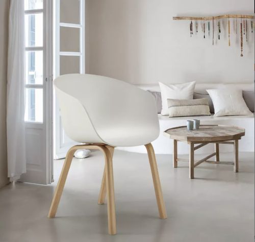 Chaise blanche et pied métal effet bois Doker - Photo n°2; ?>
