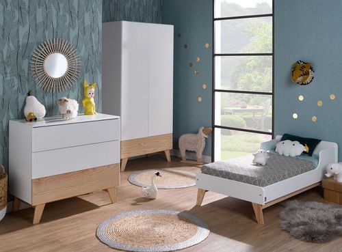 Chambre bébé Equilibre lit évolutif 70x140 cm commode et armoire blanc et pin - Photo n°2; ?>