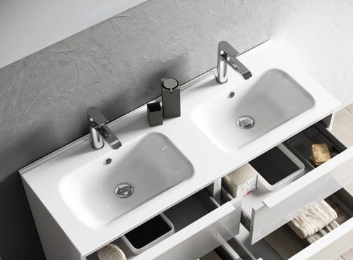 Ensemble meuble de salle de bain 4 tiroirs bois gris clair et miroir à LED Malo L 120 cm - Photo n°2; ?>