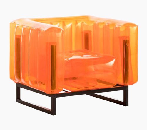 Fauteuil Yomi Eko transparent orange cadre en aluminium noir - Photo n°3; ?>