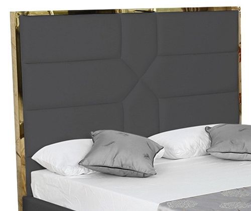 Lit 140x190 cm avec coffre de rangement et tête de lit simili gris et laiton Delhie - Photo n°3; ?>