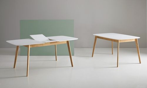 Petite table rectangulaire extensible blanc brillant et pieds naturel Askin 120 à 150 cm - Photo n°3; ?>