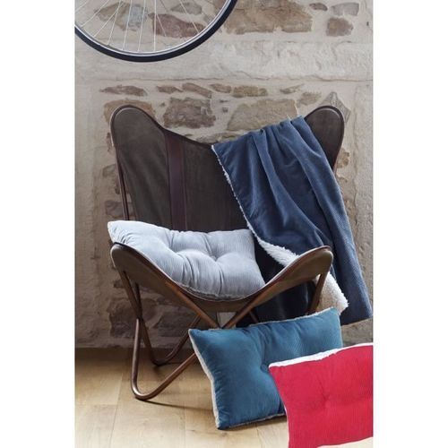 Plaid MENUIRES 130x150cm - 100% Polyester - Rouge 8 Plaid MENUIRES 130x150cm - 100% Polyester - Rouge - Photo n°2; ?>