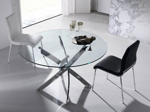 Table à manger ronde design Princia - Plateau en verre transparent et pied en acier chromé - Photo n°3; ?>